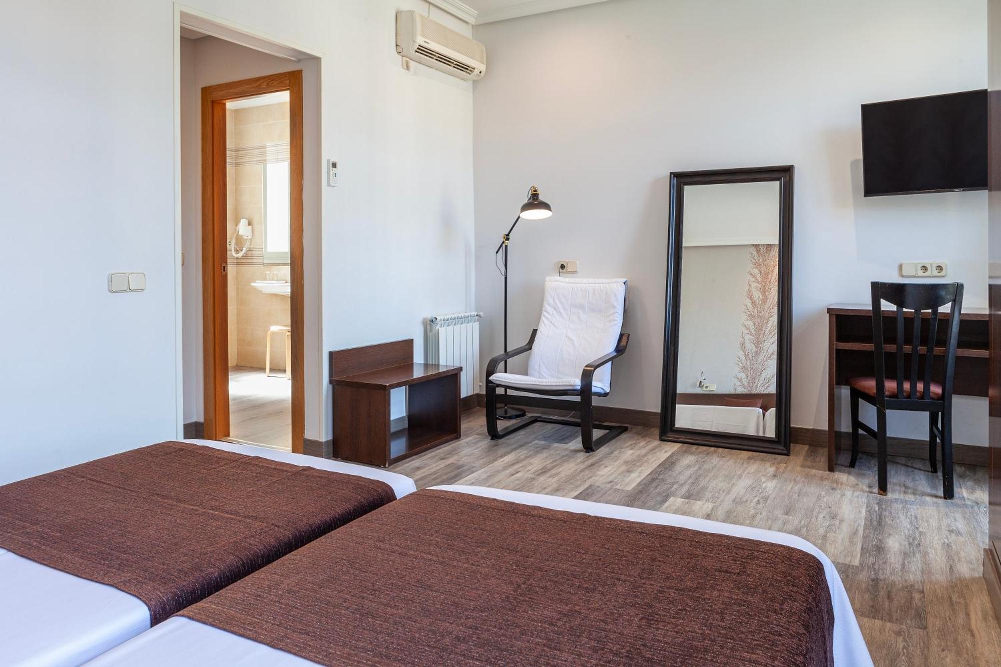 Hotel Mediodia — Fotók 1